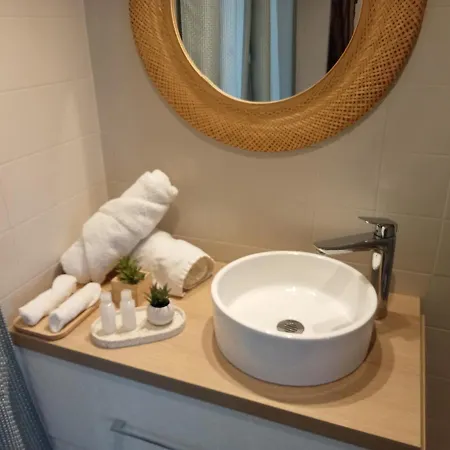 Nancy Ville Apartment *
