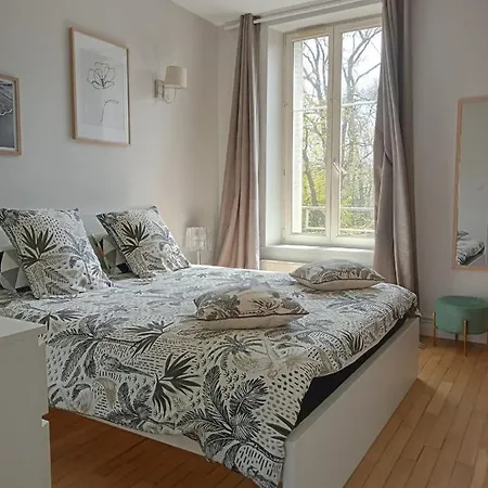 Nancy Ville Apartment